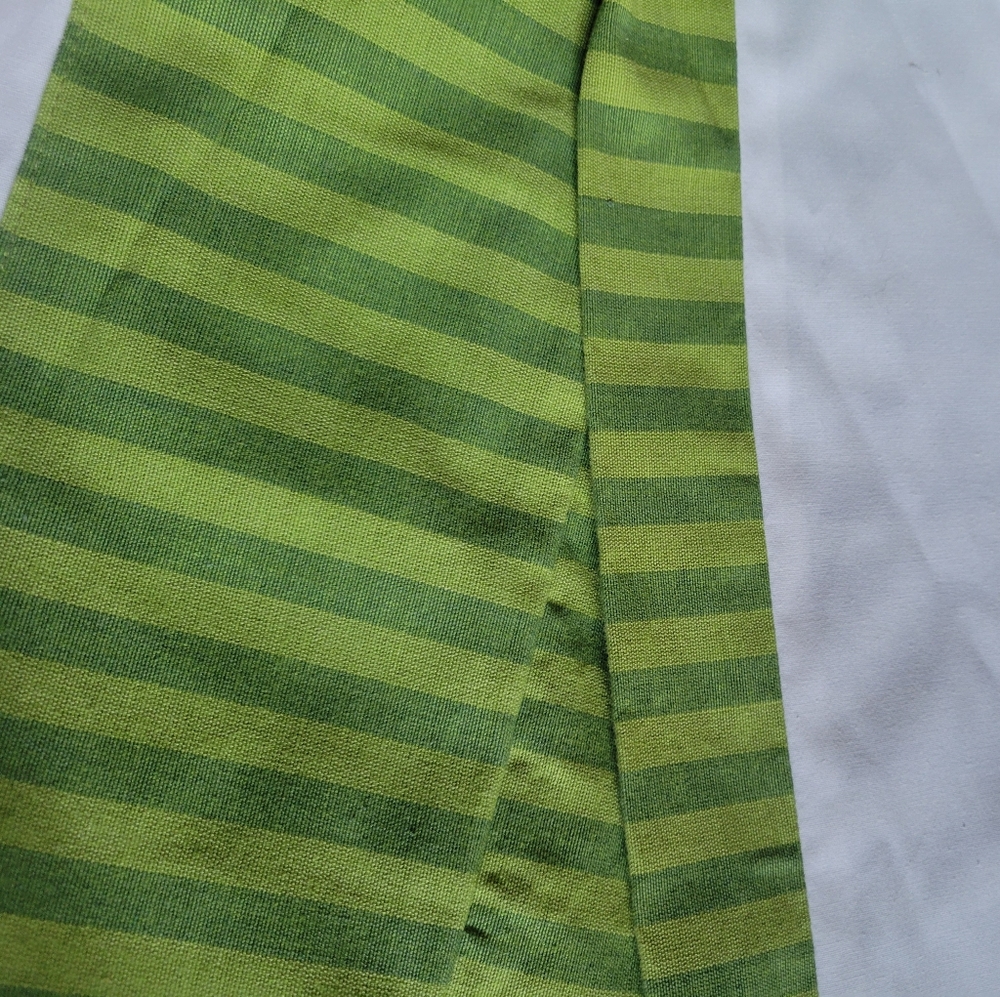 Custom tailored bed skirt Twin green lined - Picture 6 of 11